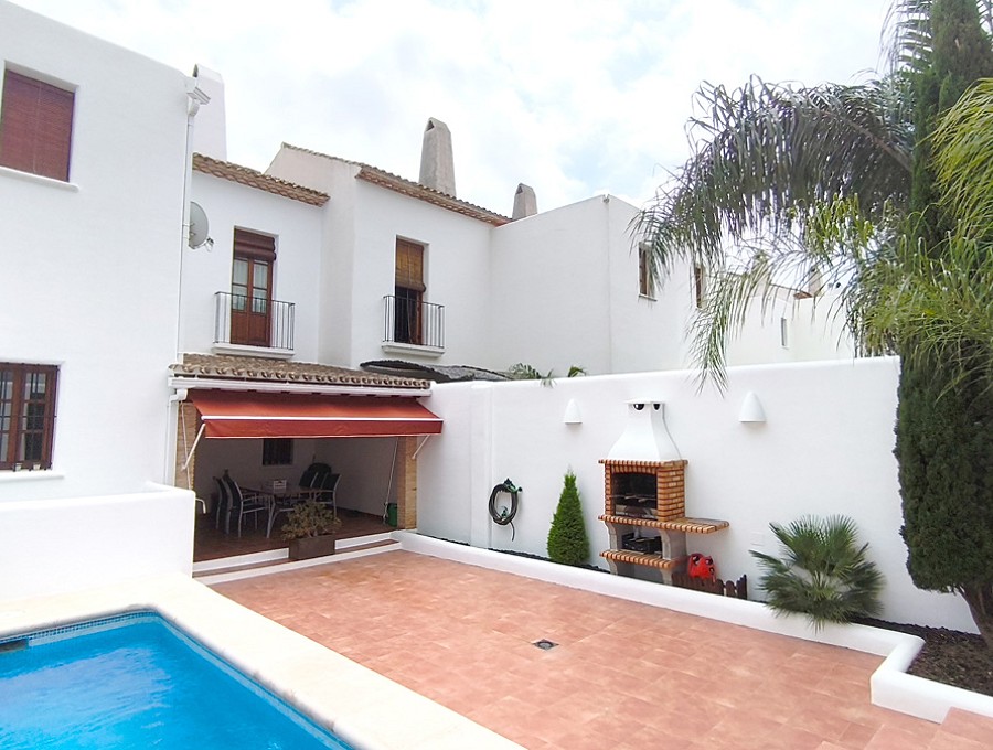 Foto principal Vivienda adosada con garaje en Residencial CalaXara en La Xara, Denia